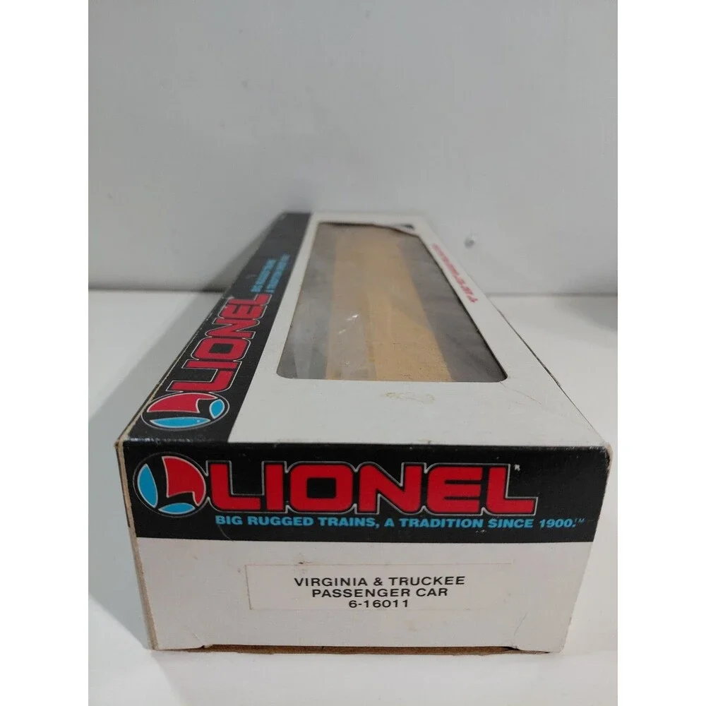 Lionel 6-16011 O Gauge Model Railroad Virginia & Truckee Passenger Car w/Box